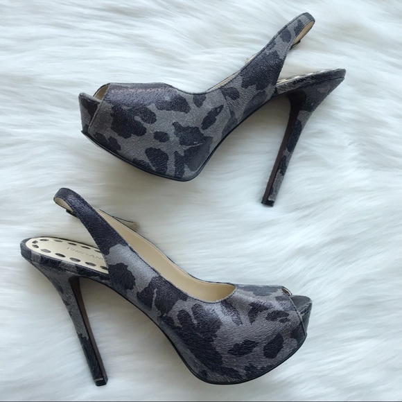 Enzo Angiolini Open Toe Gray Sling Back Heels - Picture 4 of 8